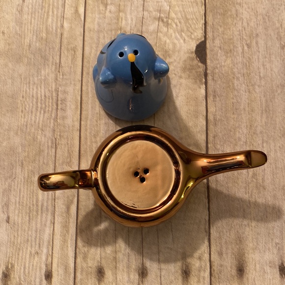 Disney Aladdin Genie in Lamp - Picture 7 of 11